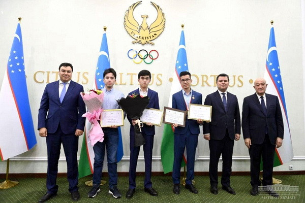 17 yaşlı çempion ölkəsində