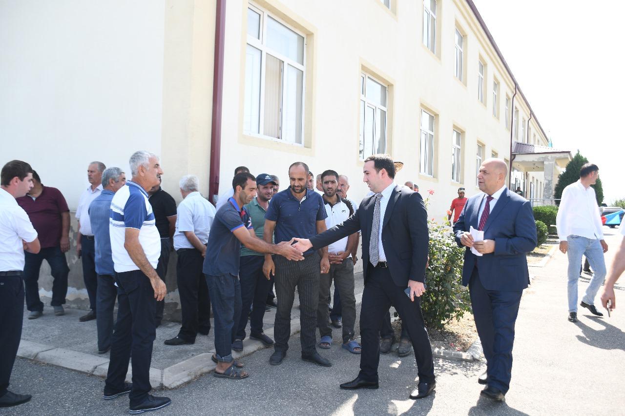 Mahir Süleymanlının seçicilərlə görüşləri davam edir